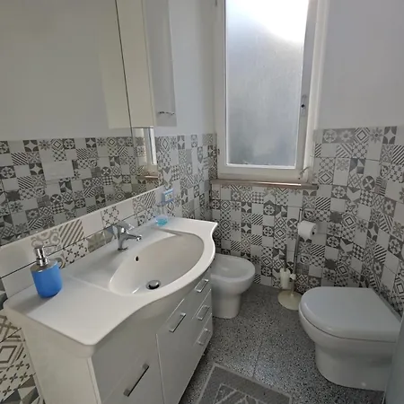 R 33 - Nuovo Trilocale A Due Passi Dalla Apartamento *